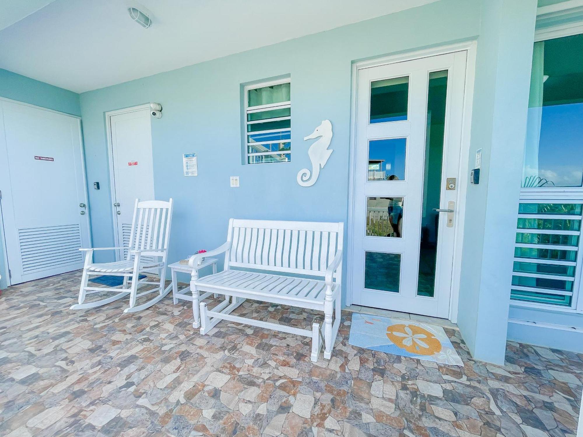 Island Charm Culebra Studios & Suites - Amazing Water Views From All 3 Apartments Located In Culebra Puerto Rico! 쿨레브라 외부 사진