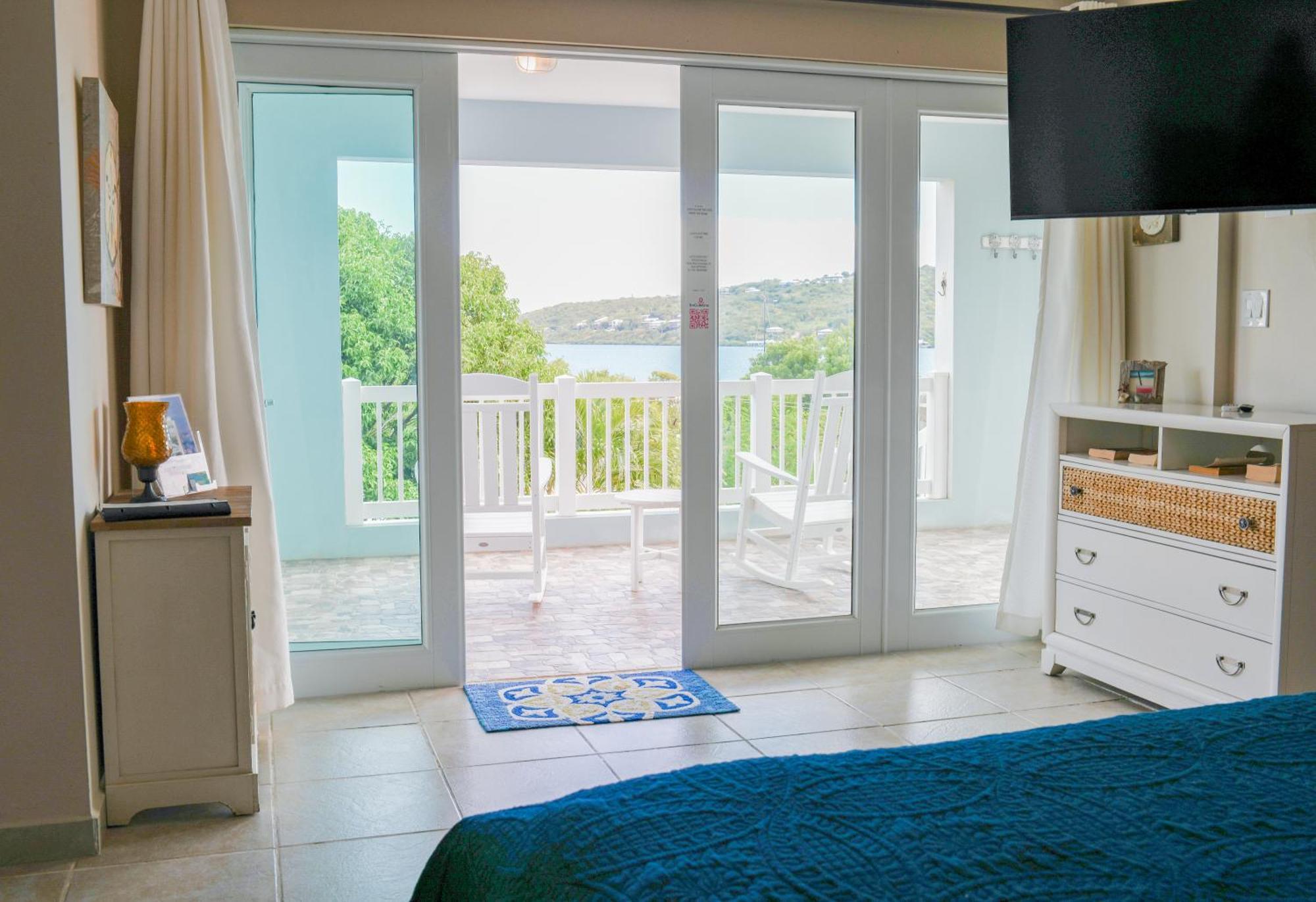 Island Charm Culebra Studios & Suites - Amazing Water Views From All 3 Apartments Located In Culebra Puerto Rico! 쿨레브라 외부 사진