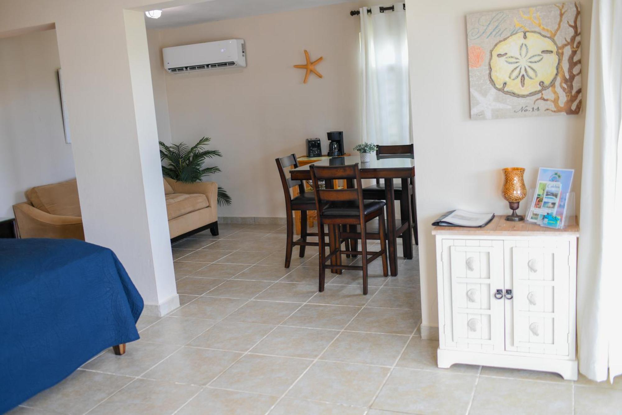 Island Charm Culebra Studios & Suites - Amazing Water Views From All 3 Apartments Located In Culebra Puerto Rico! 쿨레브라 외부 사진